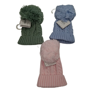 Pompom hat